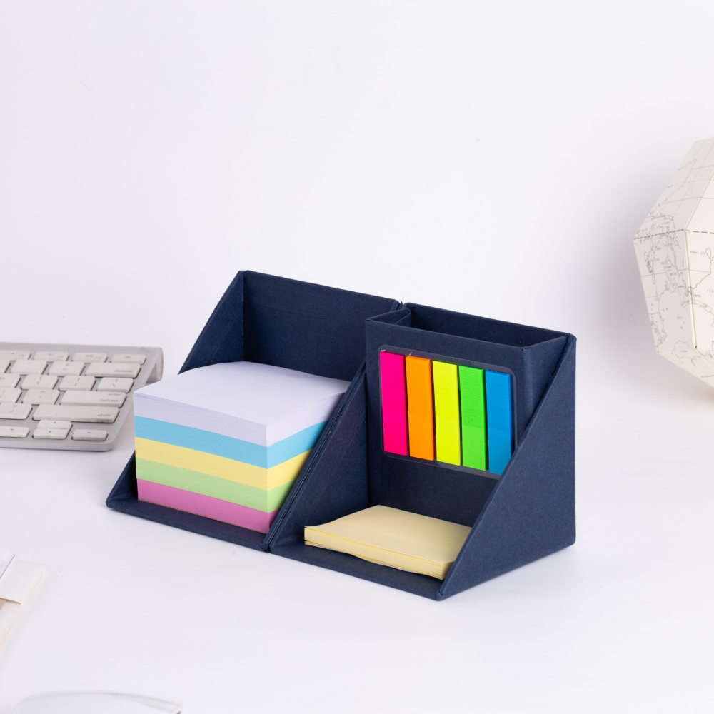 Bloco de Anotações - Formato de Cubo 9,5x9,5cm