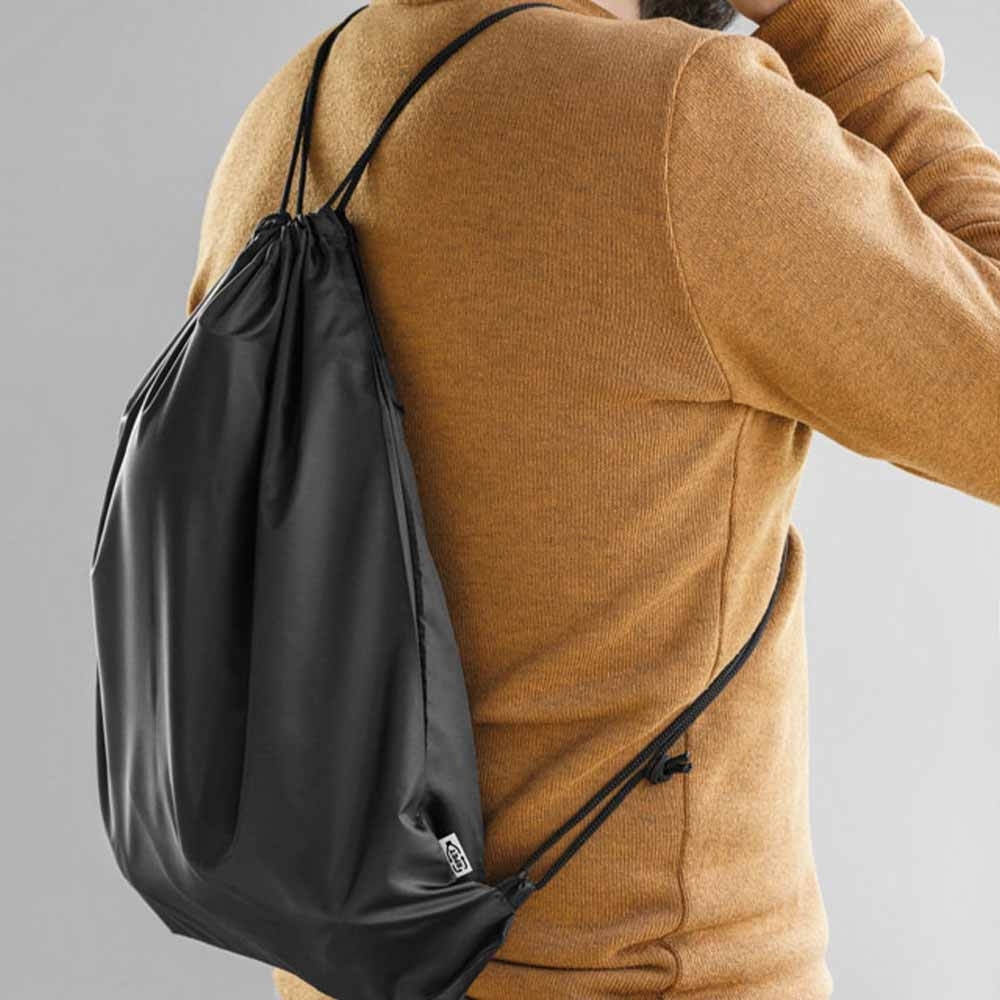 Sacola tipo mochila em rPET