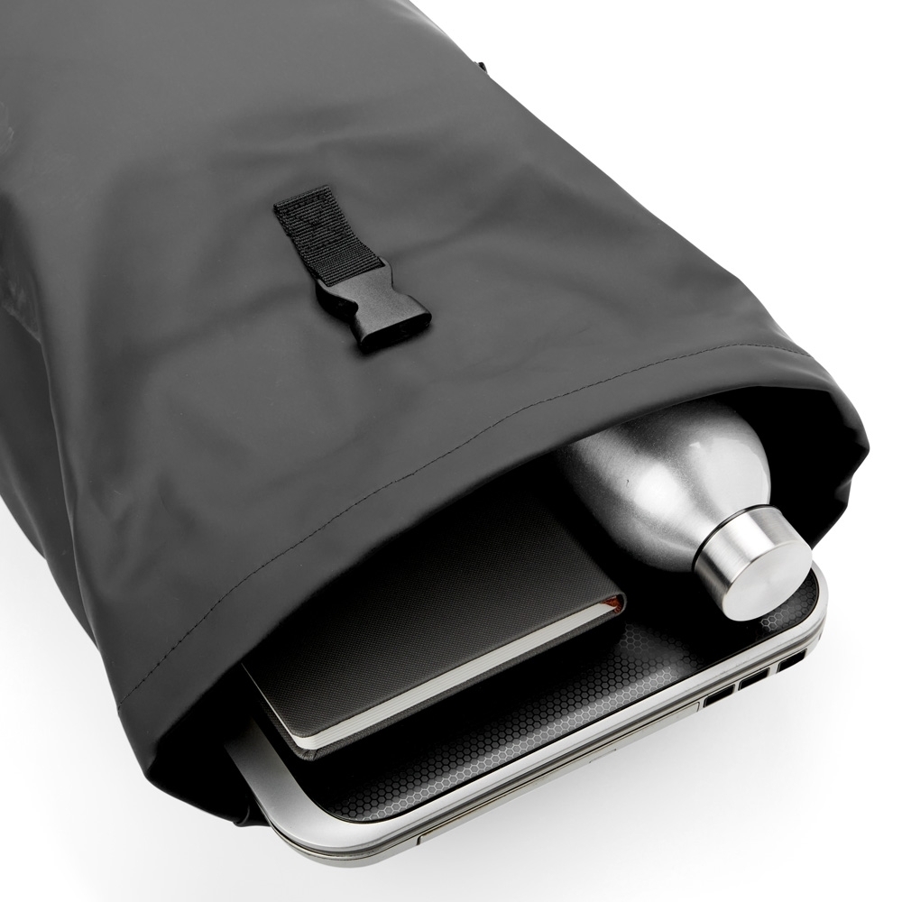 Mochila de Couro Sintético 30L